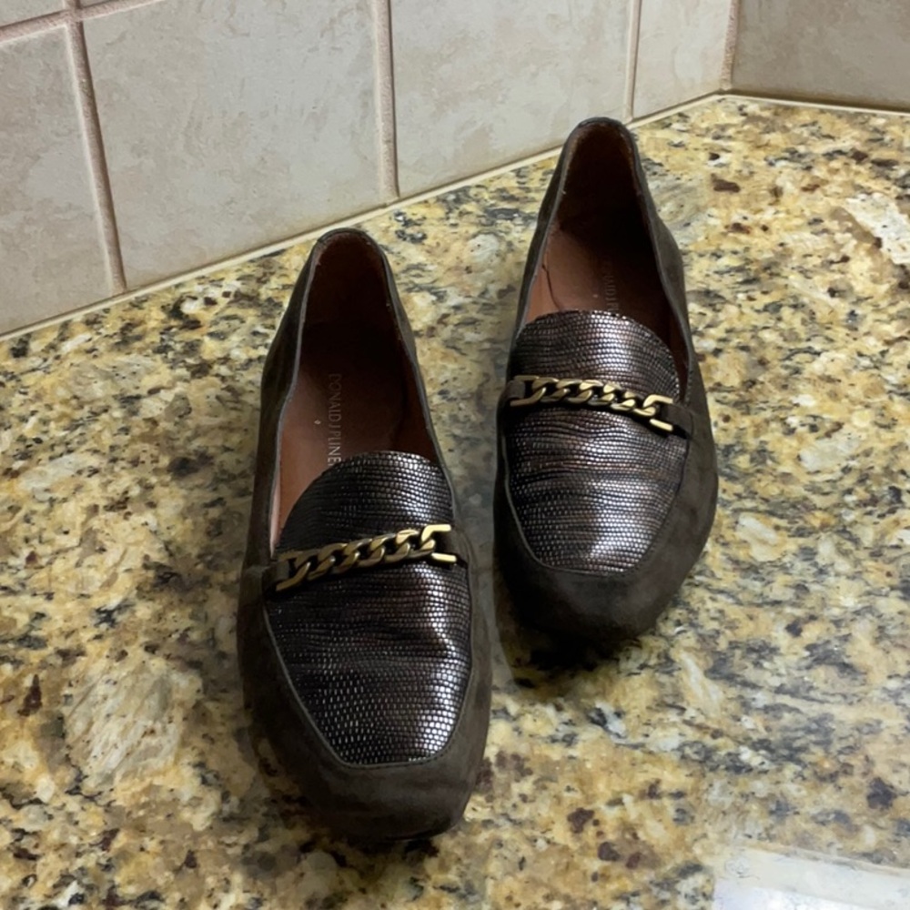 DONALD PLINER SUEADE AND LEATHER LOAFERS